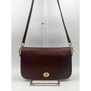 Vintage Coach 9755 Pocket Purse|1990s British Tan Crossbody|Leather Turnlock Bag